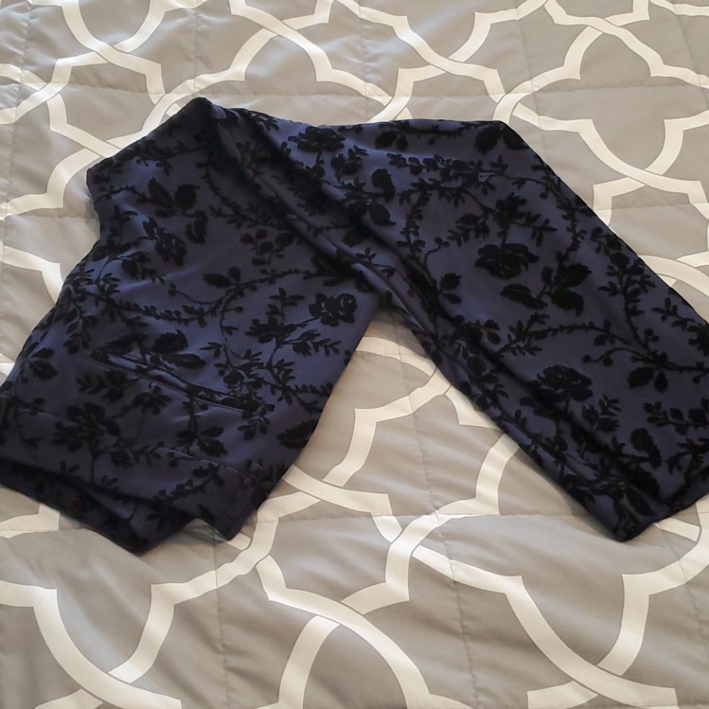 Old Navy pixie pants